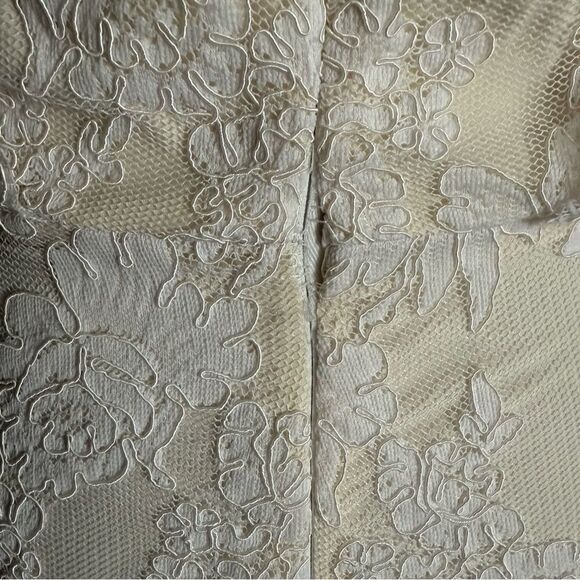 Alexis White and Ivory Lace Bridal Mock Turtleneck Sleeveless Maxi Dress Size XS - Picture 10 of 10